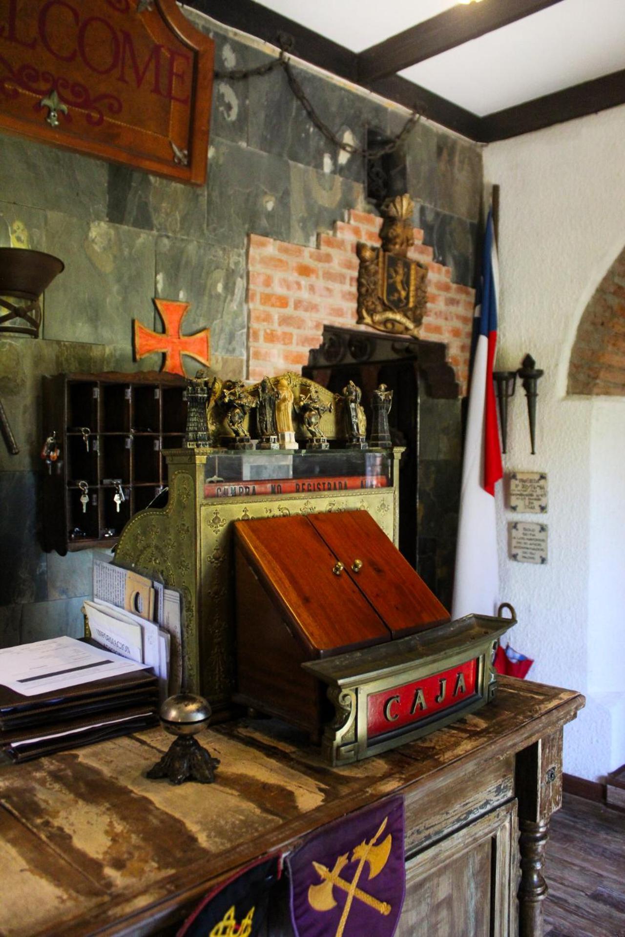 Castillo Medieval Vina del Mar Esterno foto